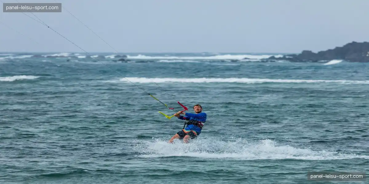 🔥 百万人同屏观看，赛事热度突破天际。🚀